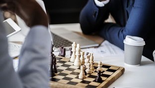 九游体育官网入口-赛季初转会对战术融合与配合同步性的影响，新赛季转会消息